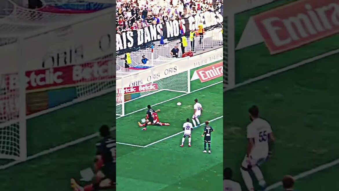 Minamino 🇯🇵😮💨👌 Minamino 🇯🇵😮💨👌