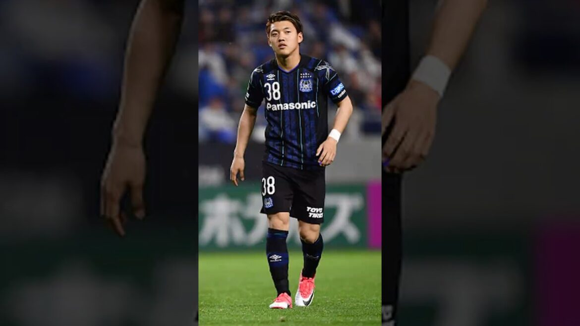 At just 18 years old, Ritsu Doan scores his first-ever J1 goal.