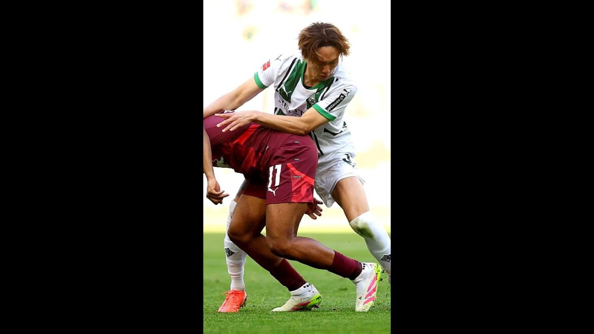 Itakura Kou plays first goal performance Borussia MG victory