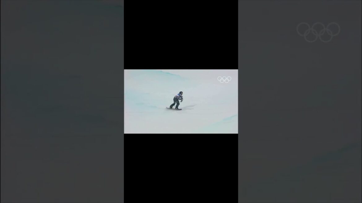 Shaun White threw down the Double McTwist 1260 🫣 #Olympics #Sports #Snowboard #Halfpipe