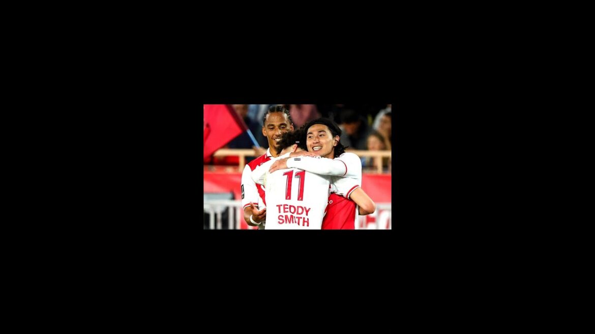 Minamino Takumi wins the championship goal and earns a spot in the Champions League! Minamino Takumi wins the championship goal and earns a spot in the Champions League!