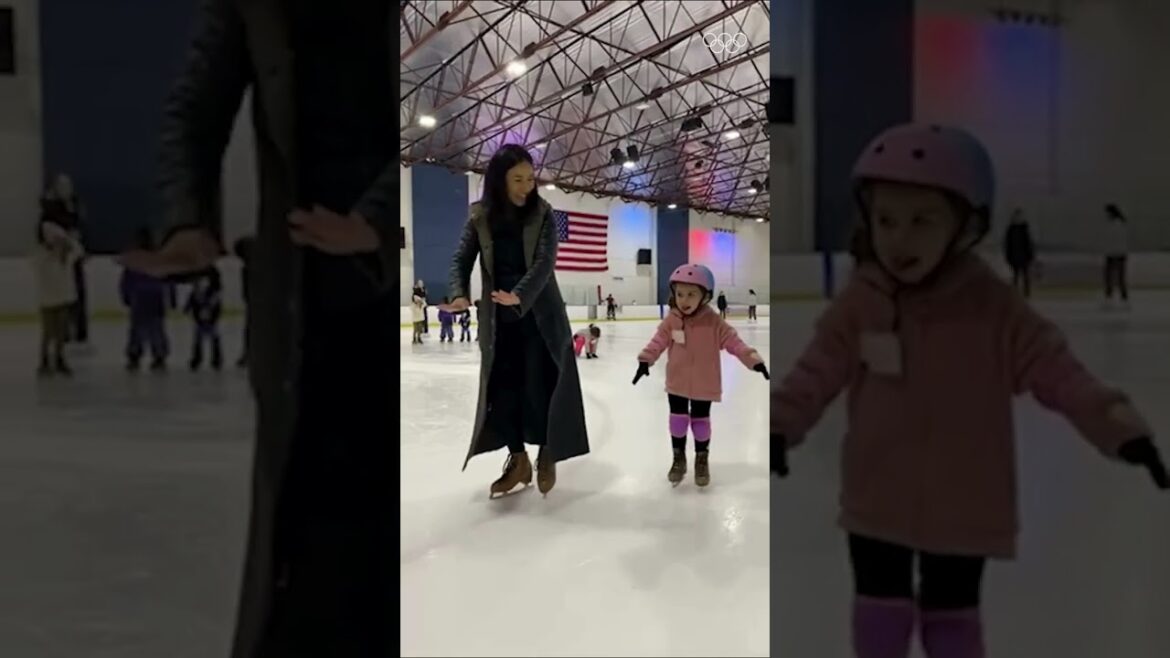 Tiny skates, big dreams! ⛸️ 💖 📹: @michellewkwan Tiny skates, big dreams! ⛸️ 💖 📹: @michellewkwan