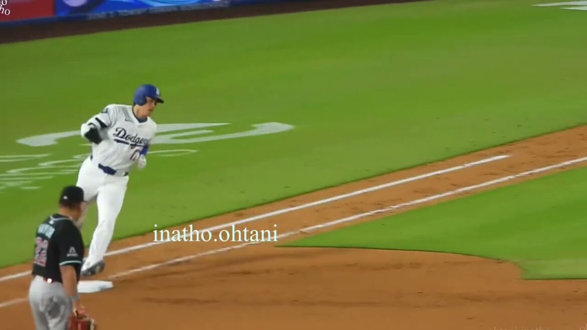 Local news‼ ️Otani Shohei hits a two-bass hit in front of Yoshida Maya!! ️ Yoshida Maya isn't overjoyed when he hits, but he looks at his play from an athlete's perspective. He had a serious look. #yoshida #maya