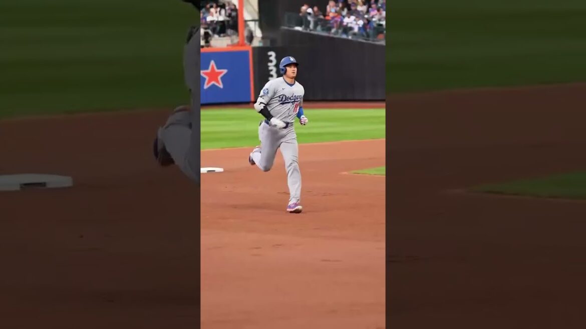Shohei Ohtani's celebration after the leadoff homer 🔥