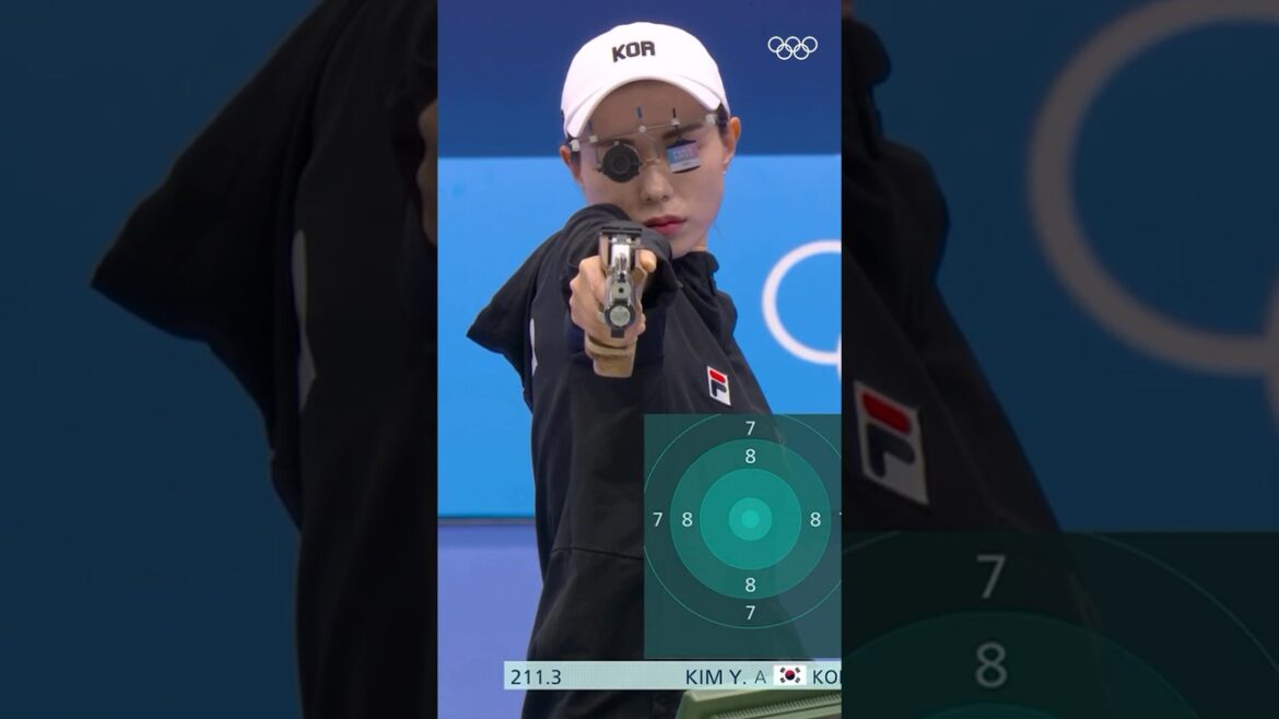 Korean player Kim Yeji and Turkish player Yusuf Dicketz who won the silver medal in shooting in each event #akgsports