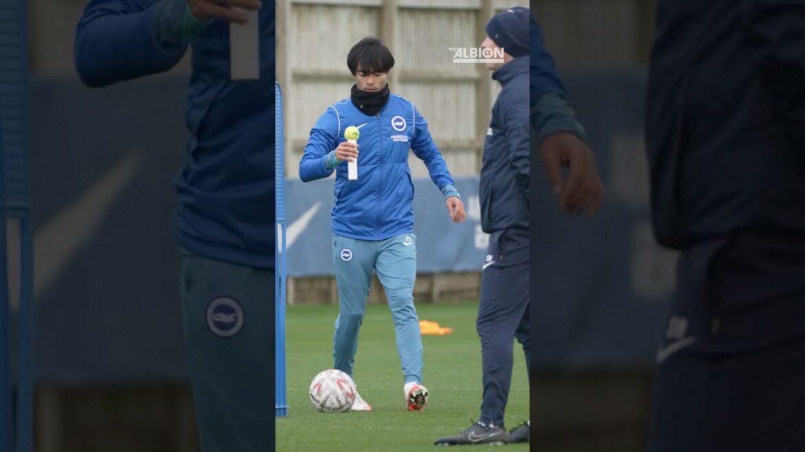 MITOMA’S CONTROL 🤣 MITOMA'S CONTROL 🤣