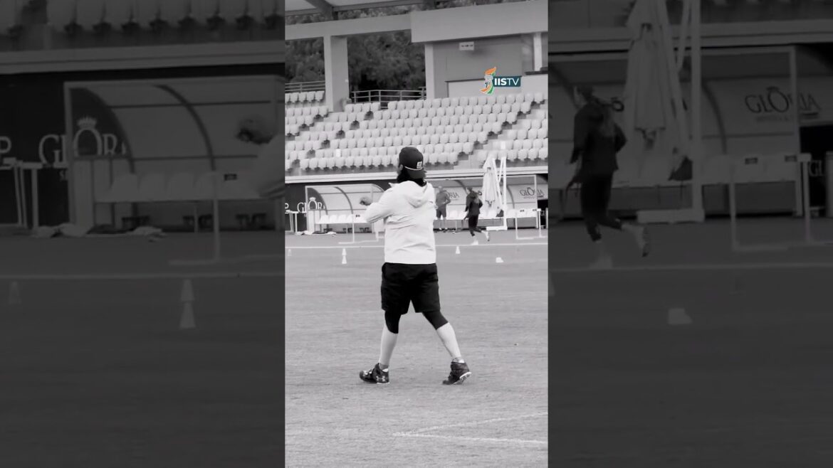 Neeraj Chopra and Parul Choudhary Olympic Games 2025! Parul Choudhary treaning #sports #athletics