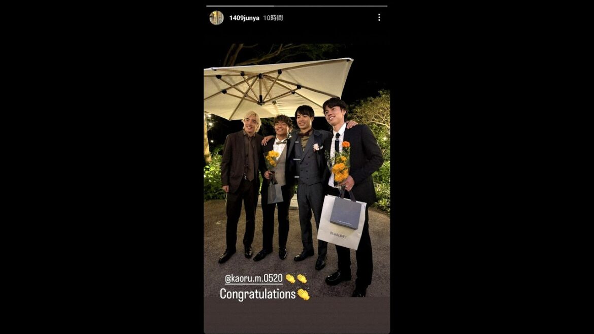 A friend congratulates Mito Kaoru’s wedding! A friend congratulates Mito Kaoru's wedding!