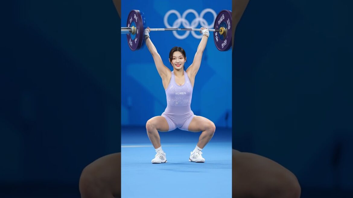 The beauty of the world is surprised ✨ Olympic weightlifting player elegant moments #weightlifting #Olympics