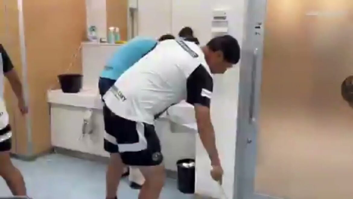 Daizen Maeda Helping Clean The Changing Room At Old Club  #celticfc #parkhead #football