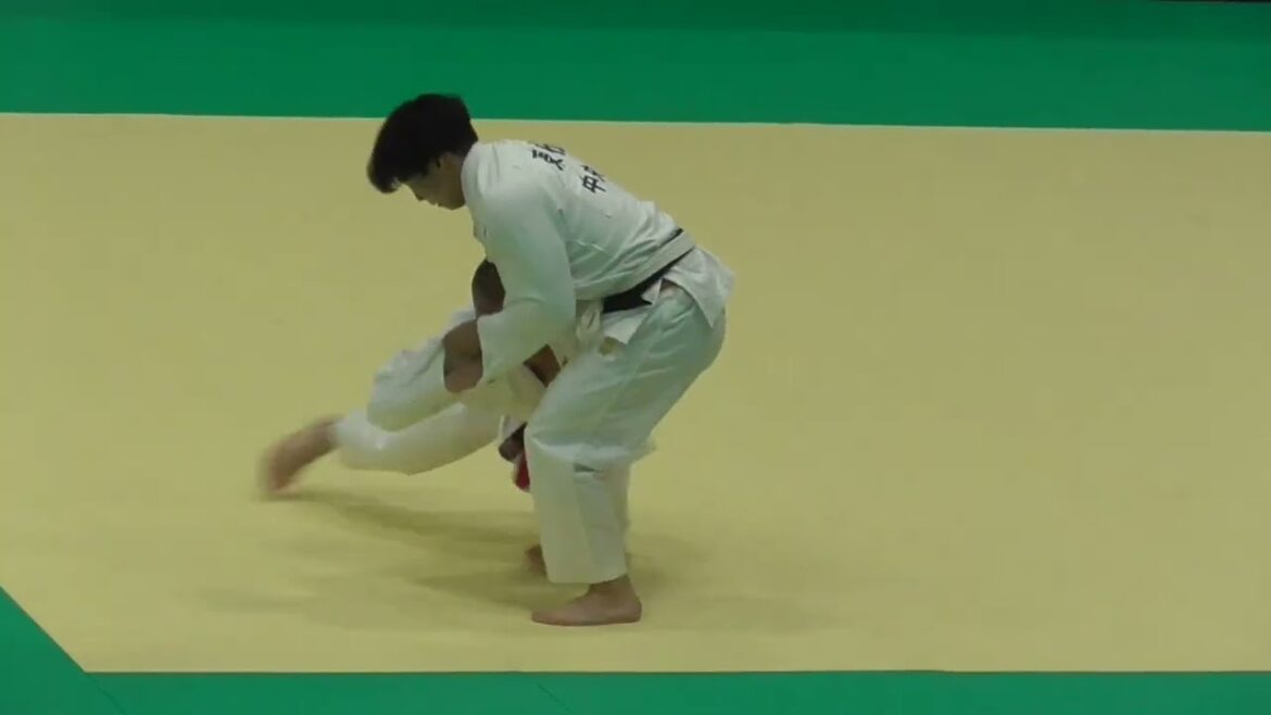 Tokyo Junior Judo Weight Class Championship Men’s 73kg Class 1st Round (Yokoo Yuuu vs Higashine Oki) Sunday, July 6, 2025 Tokyo Junior Judo Weight Class Championship Men's 73kg Class 1st Round (Yokoo Yuuu vs Higashine Oki) Sunday, July 6, 2025