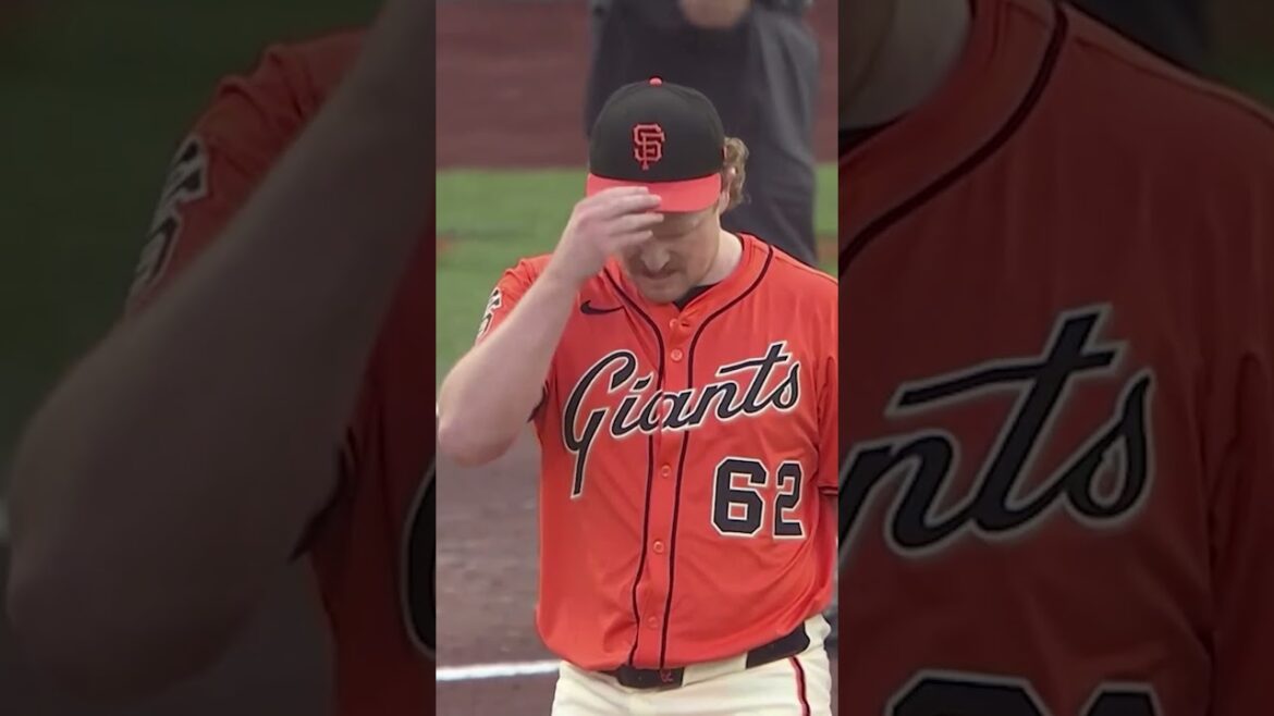 Shohei Ohtani CRUSHES his 32nd homer of the year! 😱