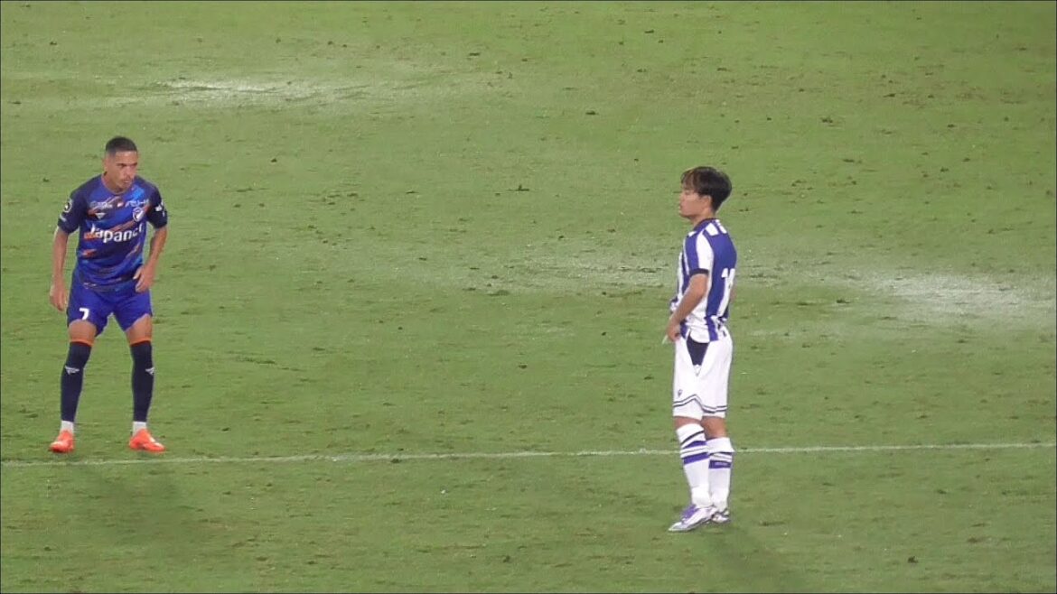 The moment Kubo Takefusa took over as a player substitution, he applauded the stadium. And then I also took a glimpse of Marcos… V. Falane Nagasaki vs Real Sociedad Peace Stadium Nagasaki Stadium City 20250721 The moment Kubo Takefusa took over as a player substitution, he applauded the stadium. And then I also took a glimpse of Marcos... V. Falane Nagasaki vs Real Sociedad Peace Stadium Nagasaki Stadium City 20250721