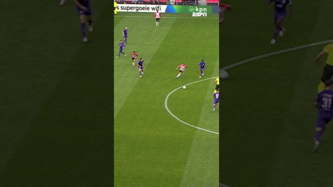 Ko Itakura ➡️ Ajax ✅