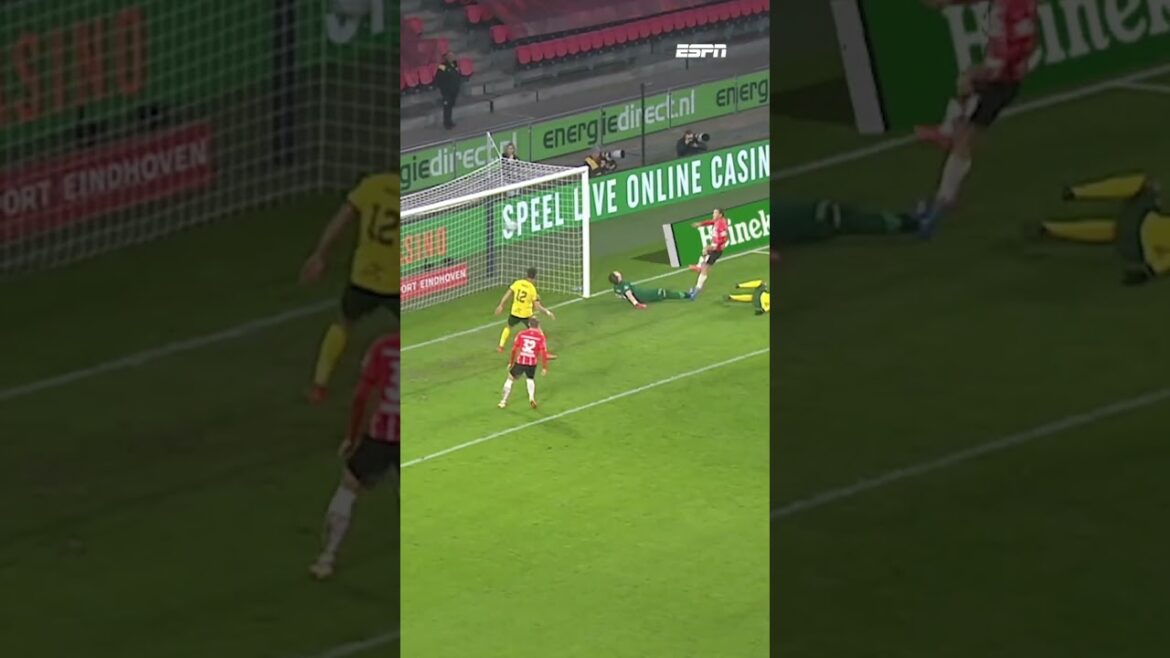 Ritsu Free 🔗 Mario Götze 🤝