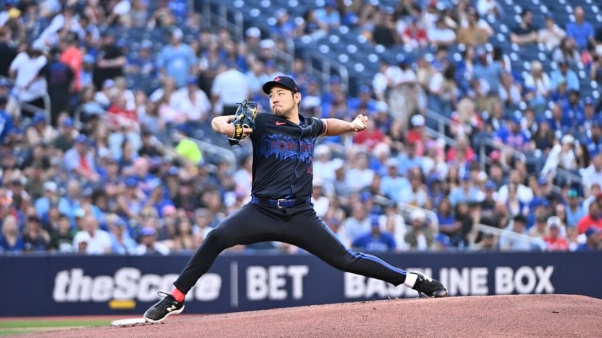Yusei Kikuchi strikes out 7 in 4 innings vs the Red Sox on 6/17/24