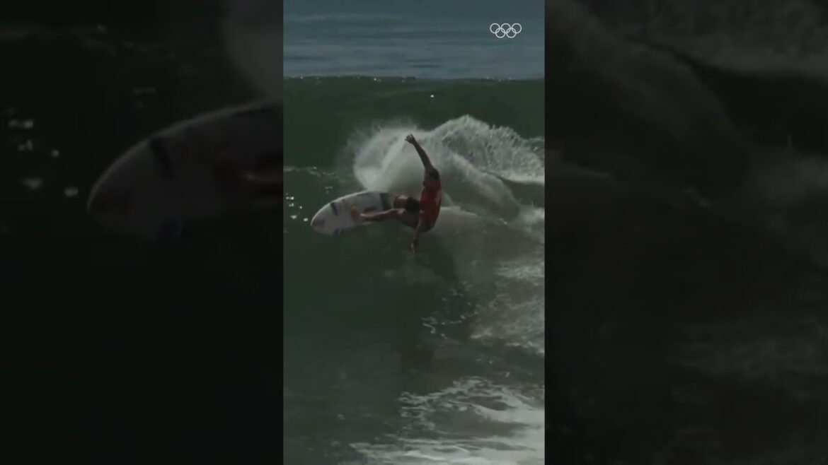 Ready to dive into Day 3 with even more action on the waves! 🏄