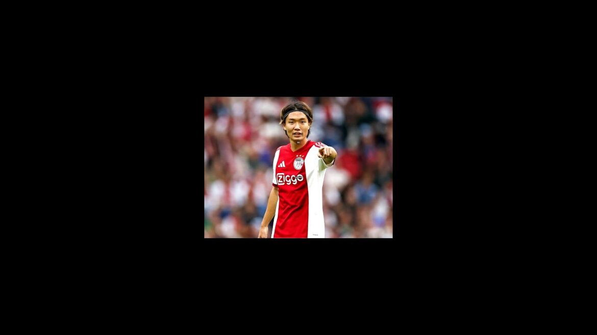 Itakura Kou made his debut at Ajax home match! What is the evaluation of the commander who contributed to the victory?