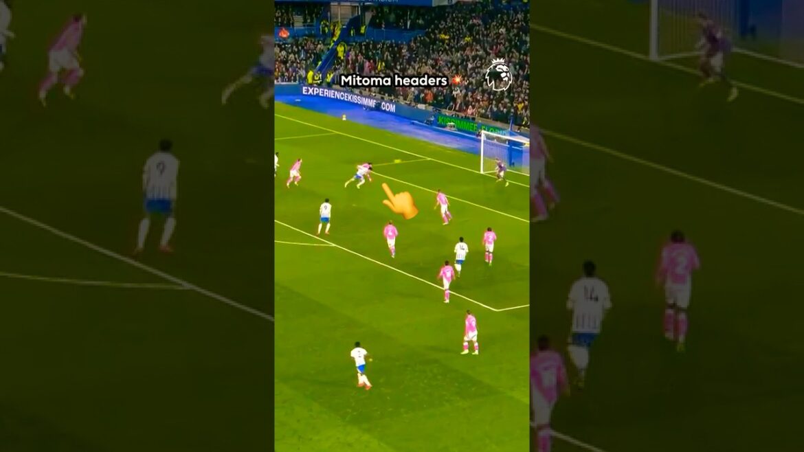 Kaoru Mitoma's HEADING Ability 😮