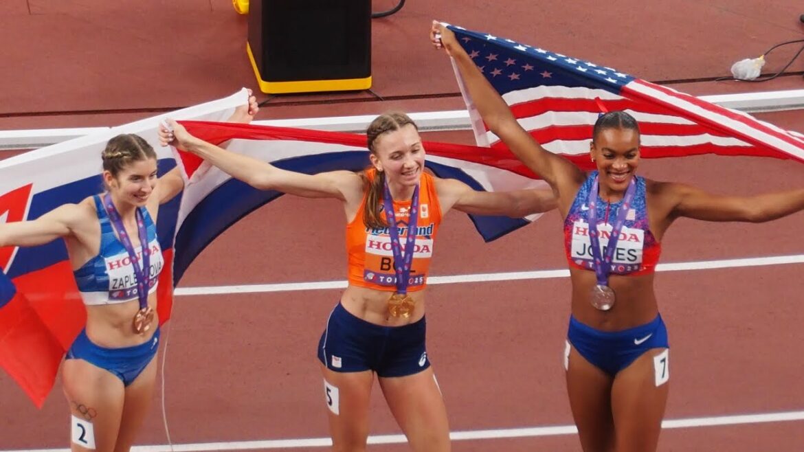 [Photo taken]Women's 400m hurdle for Tokyo 2025 World Athletics and Field, Femke Bol's gold medal