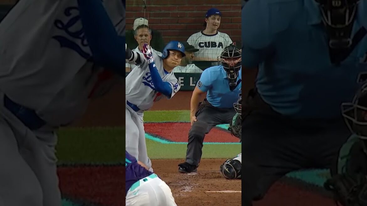 Shohei Ohtani crushes No. 54 into the pool ⚾🏊‍♂️