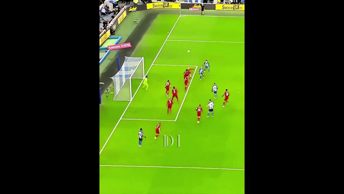 Kaoru Mitoma... 🥶