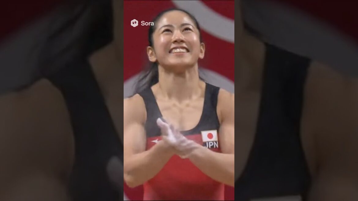 A muscular beauty who shook the world 💪 The pinnacle of weightlifting that combines beauty and strength[World record challenge]#LBGYM #Musclesbest #Weightlifting