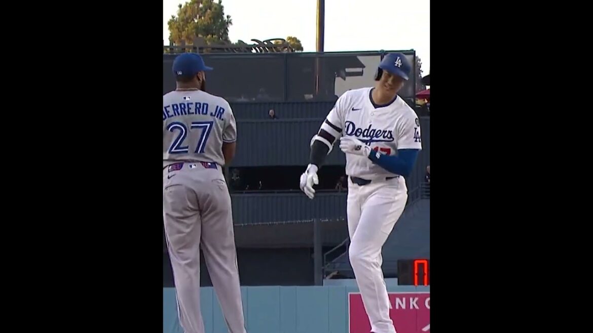 Shohei Ohtani and Vladimir Guerrero Jr. have tons of respect for one another 🤝