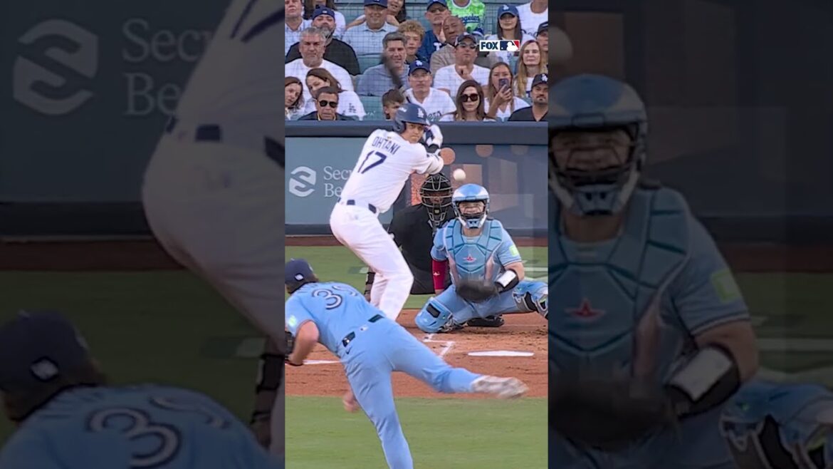 Ohtani didn't like the feel of this one 😬 #MLB #Ohtani #ShoheiOhtani #Dodgers