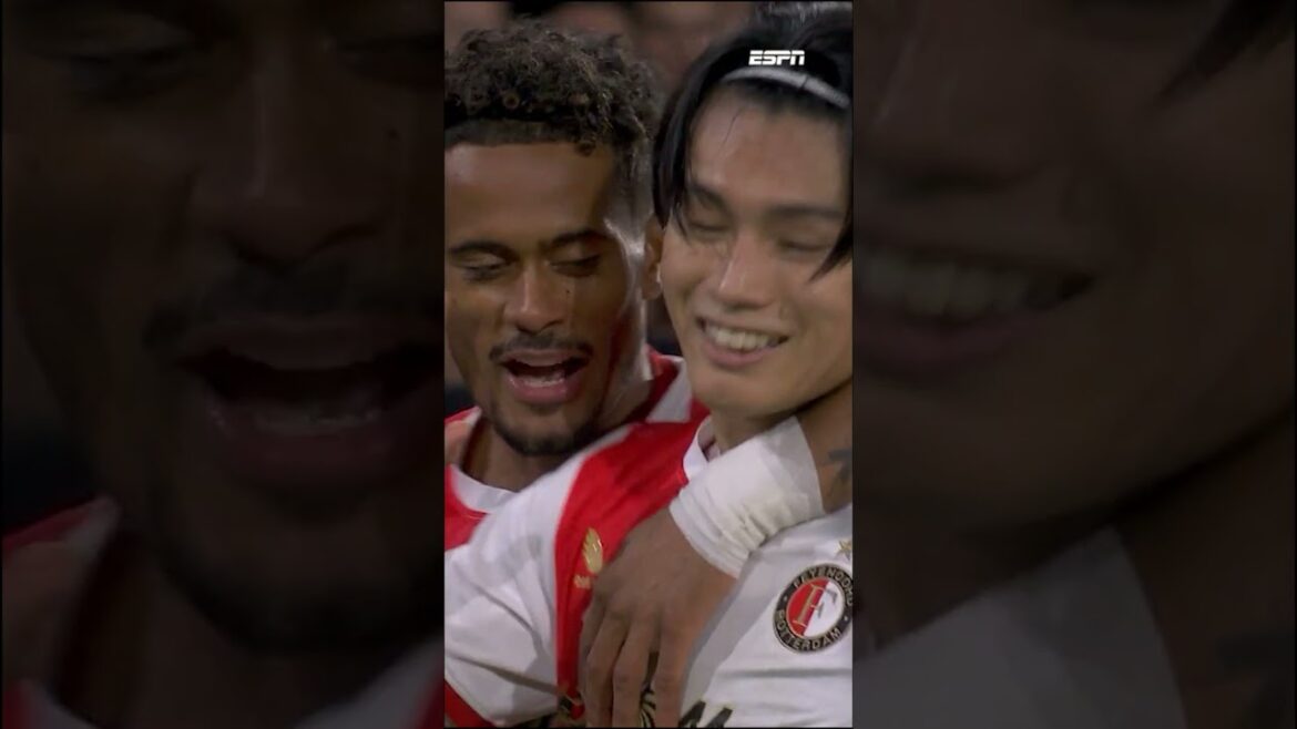 UEDA towers high above everyone and hits the mark!🔥