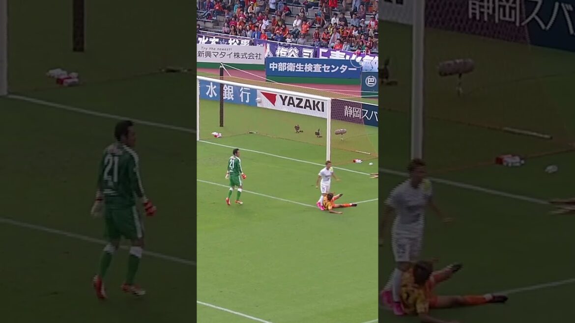 Happy birthday, Takuma Asano🎂🎉