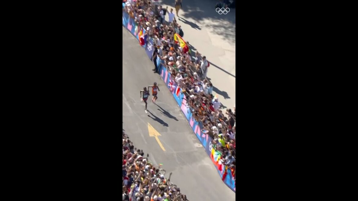 Olympic history made! 🏃‍♀️