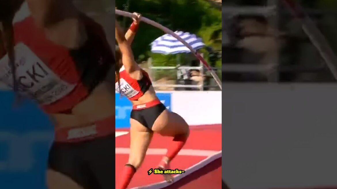 🔥🕊️Alexandra Stucki Clutches 3.90m on Third Attempt | U20 Jerusalem 2023