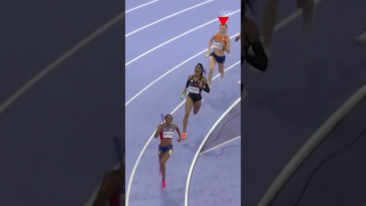 Femke Bol charging from 4th to 1st in the mixed 4x400m relay at Paris 2024. 🔥