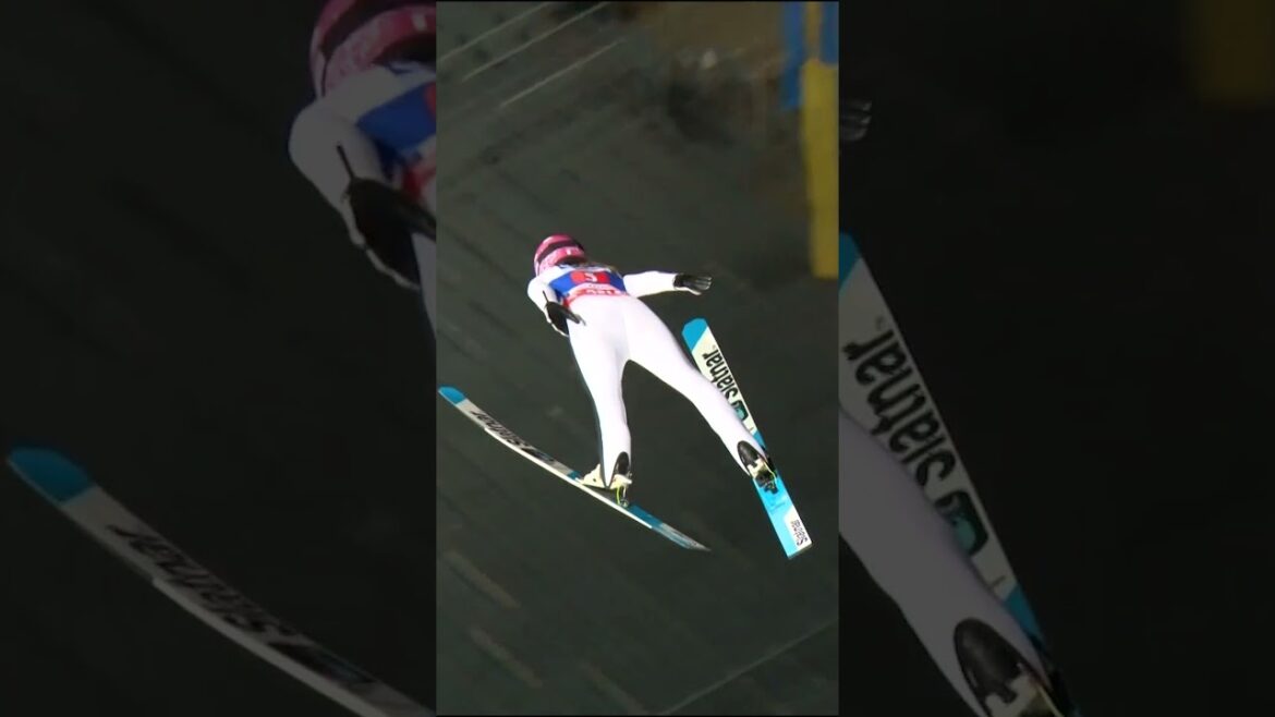 First ever world cup victory for Abigail Strate✨ #fisskijumping #worldcupoberstdorf