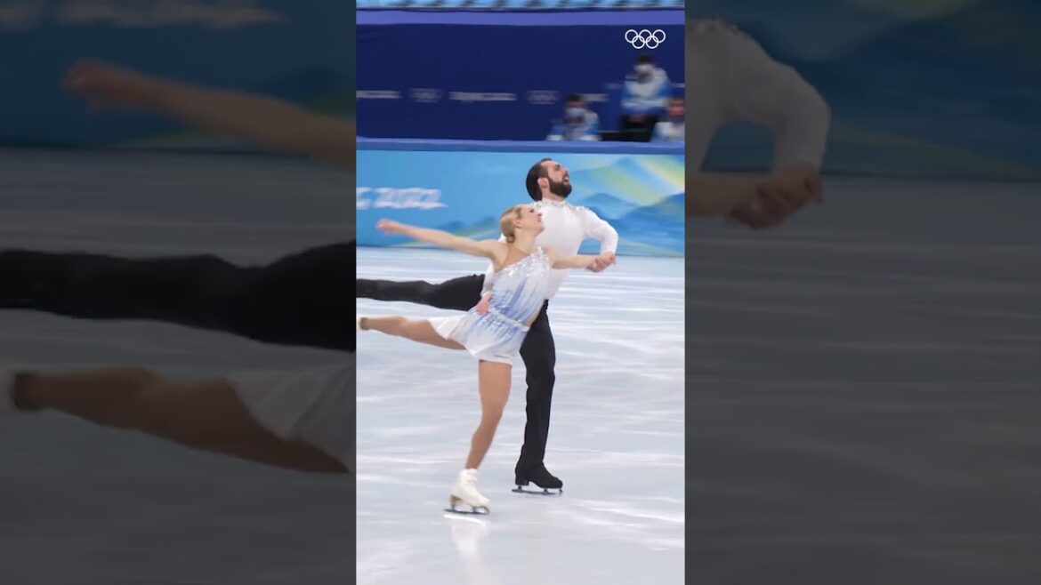 🥹 Ashley Cain, skating her way to the #WinterOlympics! 🎥: icegirlash