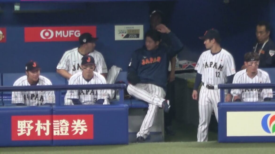 [Tomoyuki Kanno][Seiya Suzuki]and[Seishiro Sakamoto]discuss baseball on the bench⁉ Local footage