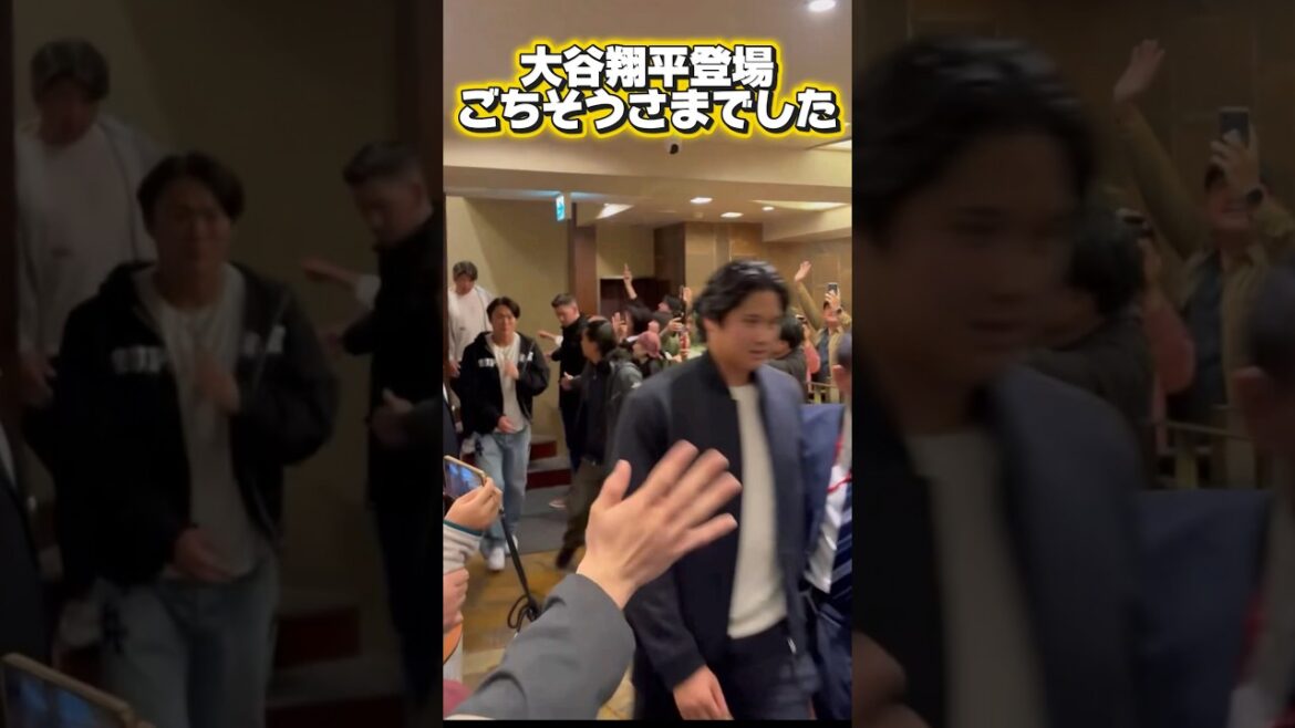 ②[Fan surprise]Shohei Otani, Yoshinobu Yamamoto, Seiya Suzuki, Kazuma Okamoto, Munetaka Murakami! Super gorgeous Samurai Japan members appear at the Yakiniku restaurant! ￼ Rally!