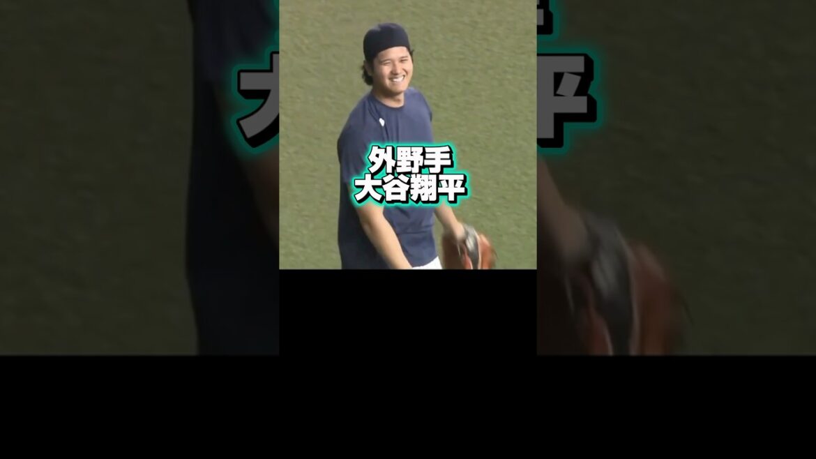 [LOL]Shohei Otani gets knocked by an outfielder!