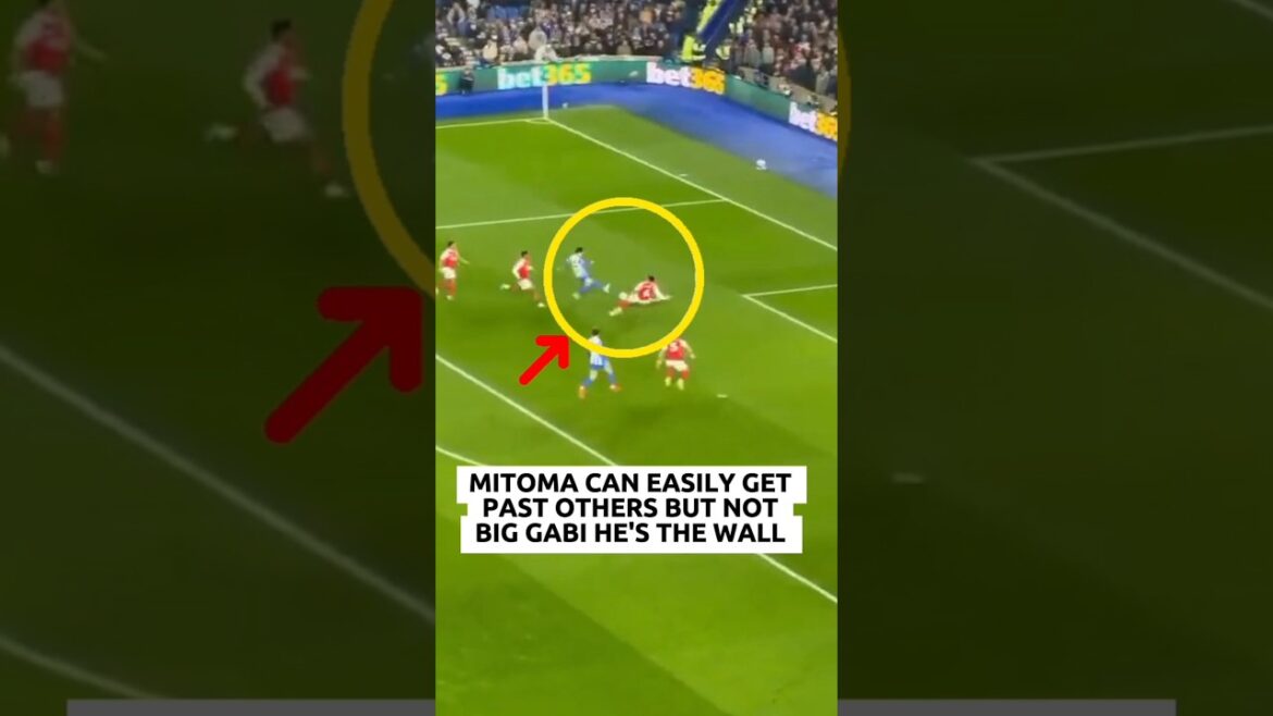 GABRIEL CLEAN TACKLE VS MITOMA #footballshorts