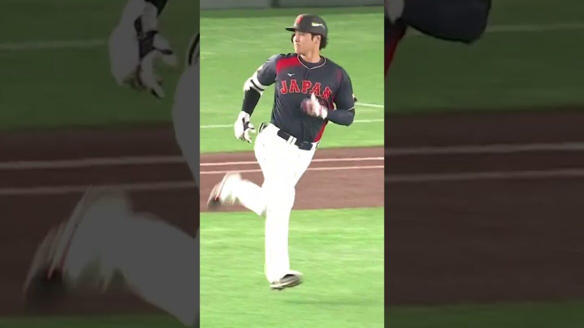 Shohei Ohtani wastes no time in his first AB of the 2026 @worldbaseballclassic! 😤