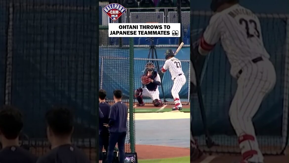 Ohtani throwing to Team Japan teammates! #shorts