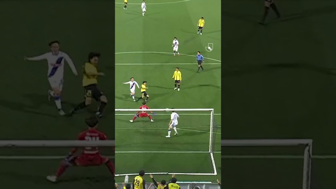 Kenta Itakura's goal-line clearance🐉🔥