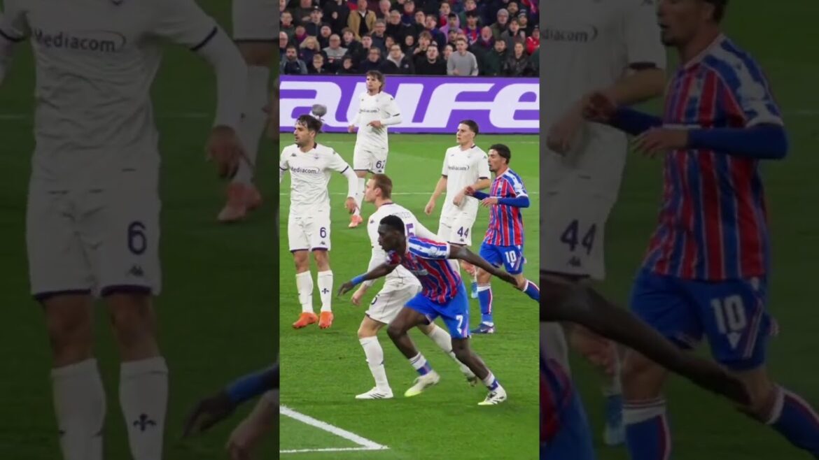 Poetry In Motion 👨🎨 #football #crystalpalace #conferenceleague Poetry In Motion 👨🎨 #football #crystalpalace #conferenceleague