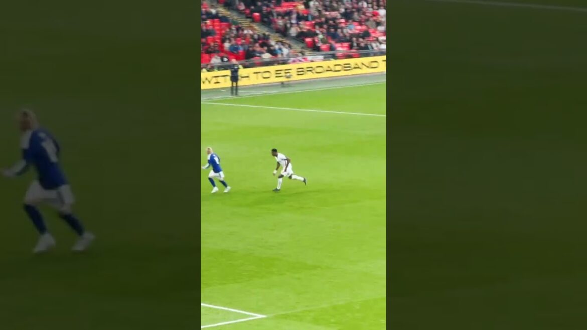 The Japanese national team routinely takes advantage of England's solid defense.