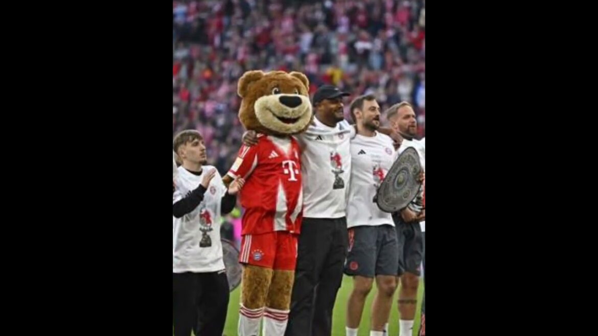 Hiroki Ito has made a complete comeback🔥 He contributed to Bayern's 35th victory in his first full appearance this season! #SportsNews