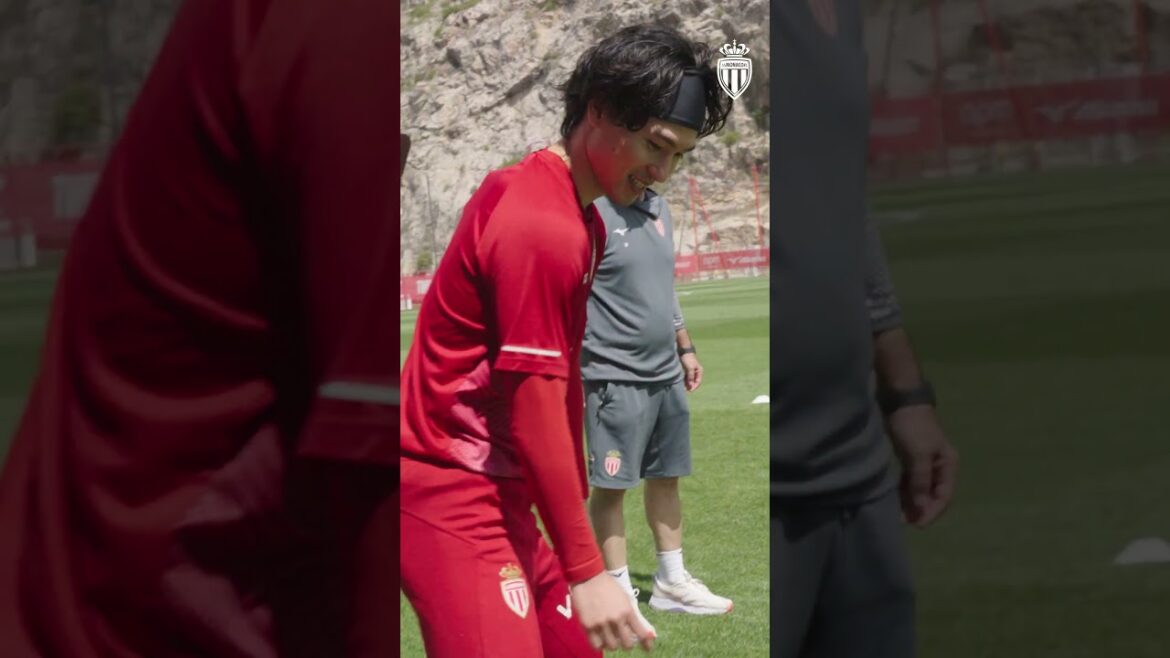 Minamino & Salisu touched the ball! - AS MONACO
