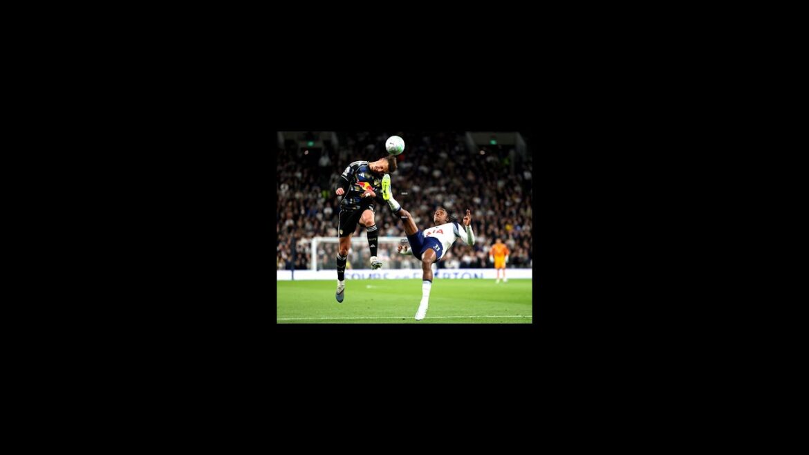 Tottenham draw two points clear of the relegation zone