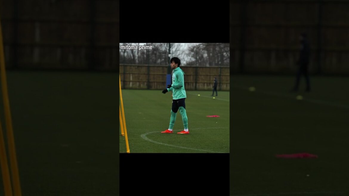 Mitoma prime#football