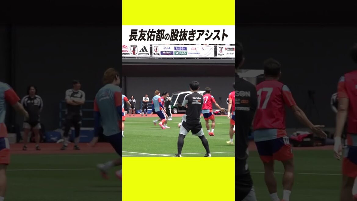 Keito Nakamura → Yuto Nagatomo (crotch removal) → Kiyo Ueda Keito Nakamura → Yuto Nagatomo (crotch removal) → Kiyo Ueda